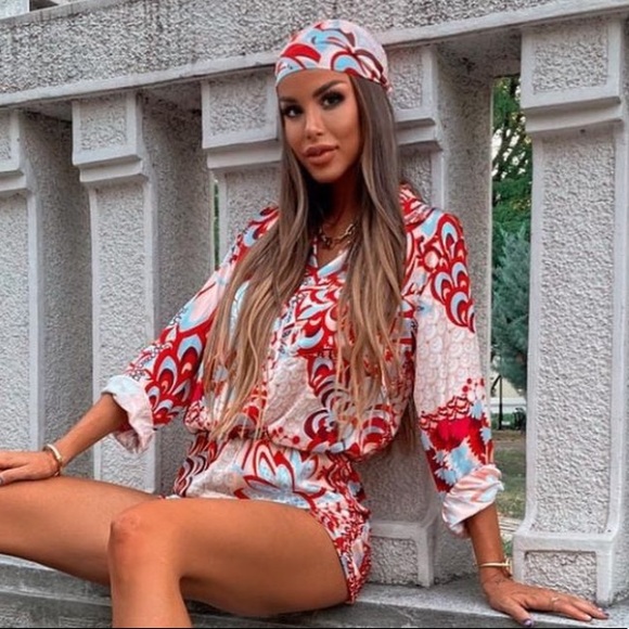 Blogger's Fav|NWT Zara Blouse With Scarf - Picture 15 of 16